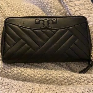 Tory Burch black wallet